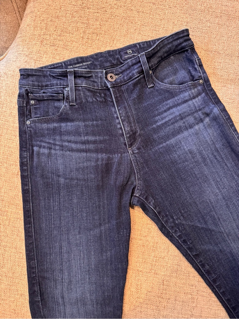 AG Women’s Farrah Skinny High Rise Jeans 28R Dark Wash Stretch